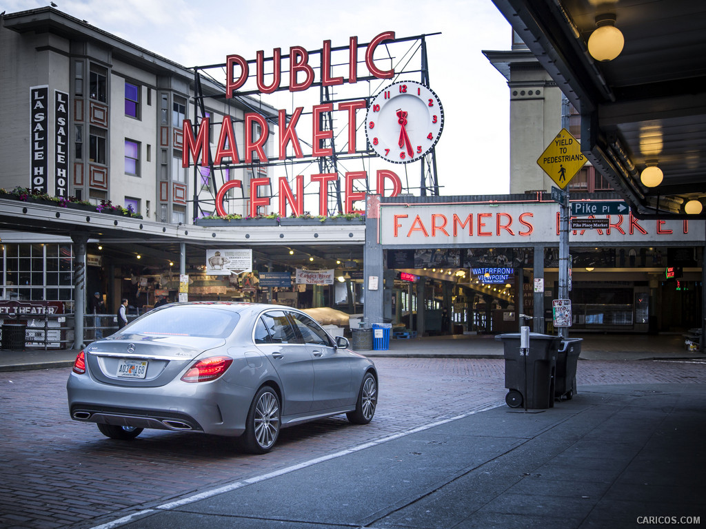 2015 Mercedes-Benz C-Class C300 4MATIC (US-Spec)  - Rear