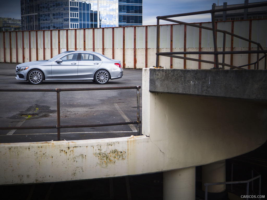 2015 Mercedes-Benz C-Class C300 4MATIC (US-Spec)  - Side