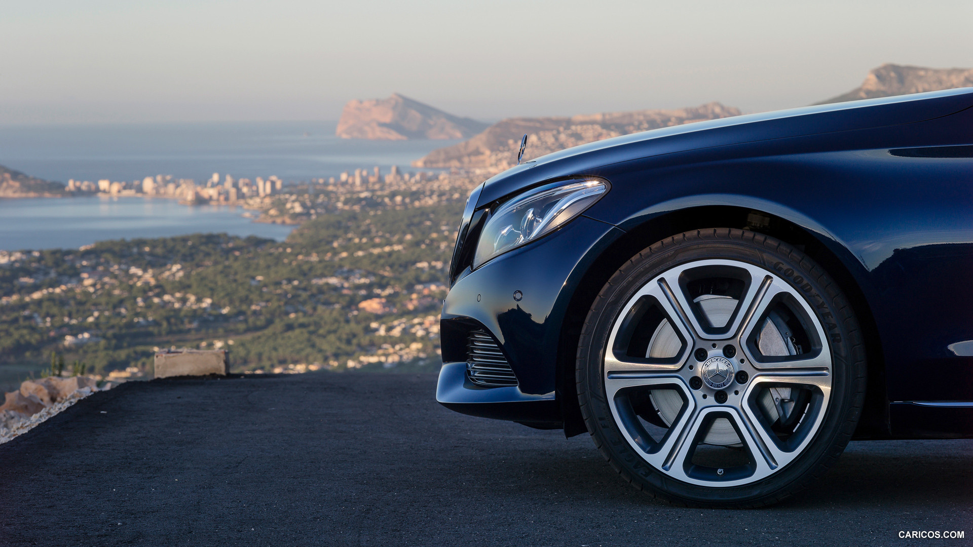 2015 Mercedes-Benz C-Class C300 BlueTEC HYBRID (Exclusiv Line) - Wheel, #148 of 181
