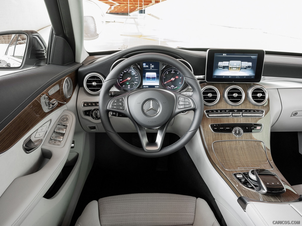 2015 Mercedes-Benz C-Class C300 BlueTEC HYBRID (Exclusiv Line) - Interior