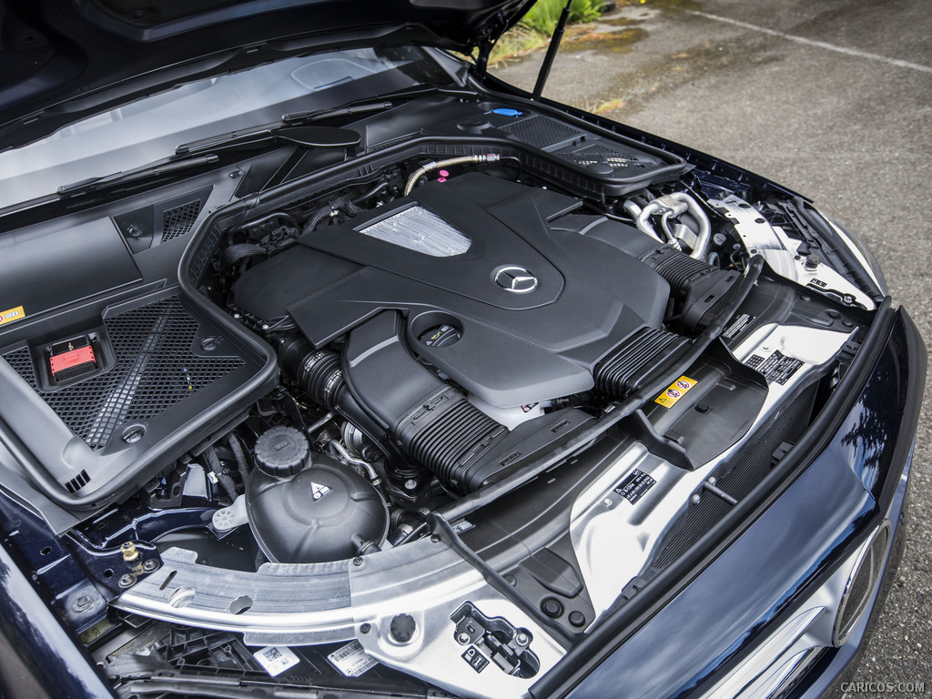 2015 Mercedes-Benz C-Class C400 4MATIC (US-Spec)   - Engine