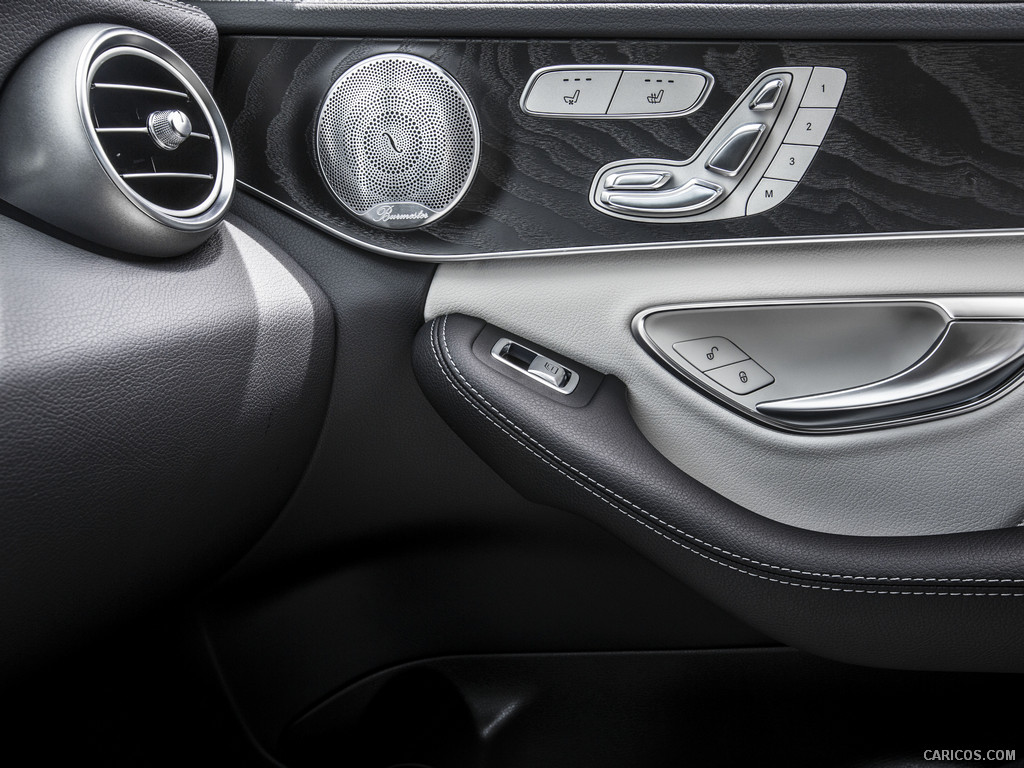 2015 Mercedes-Benz C-Class C400 4MATIC (US-Spec)   - Interior Detail