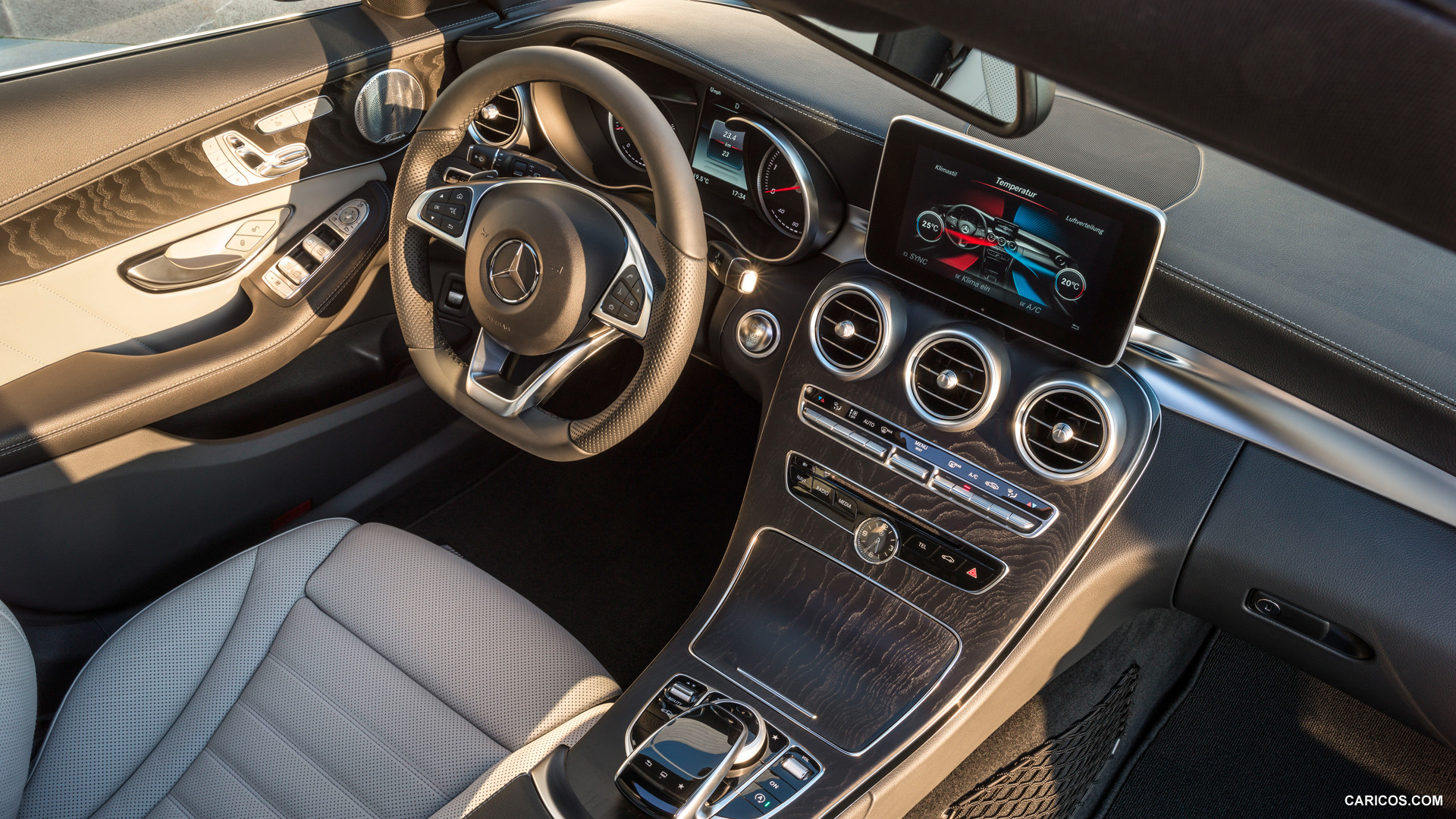2015 Mercedes-Benz C-Class Estate  - Interior, #32 of 173