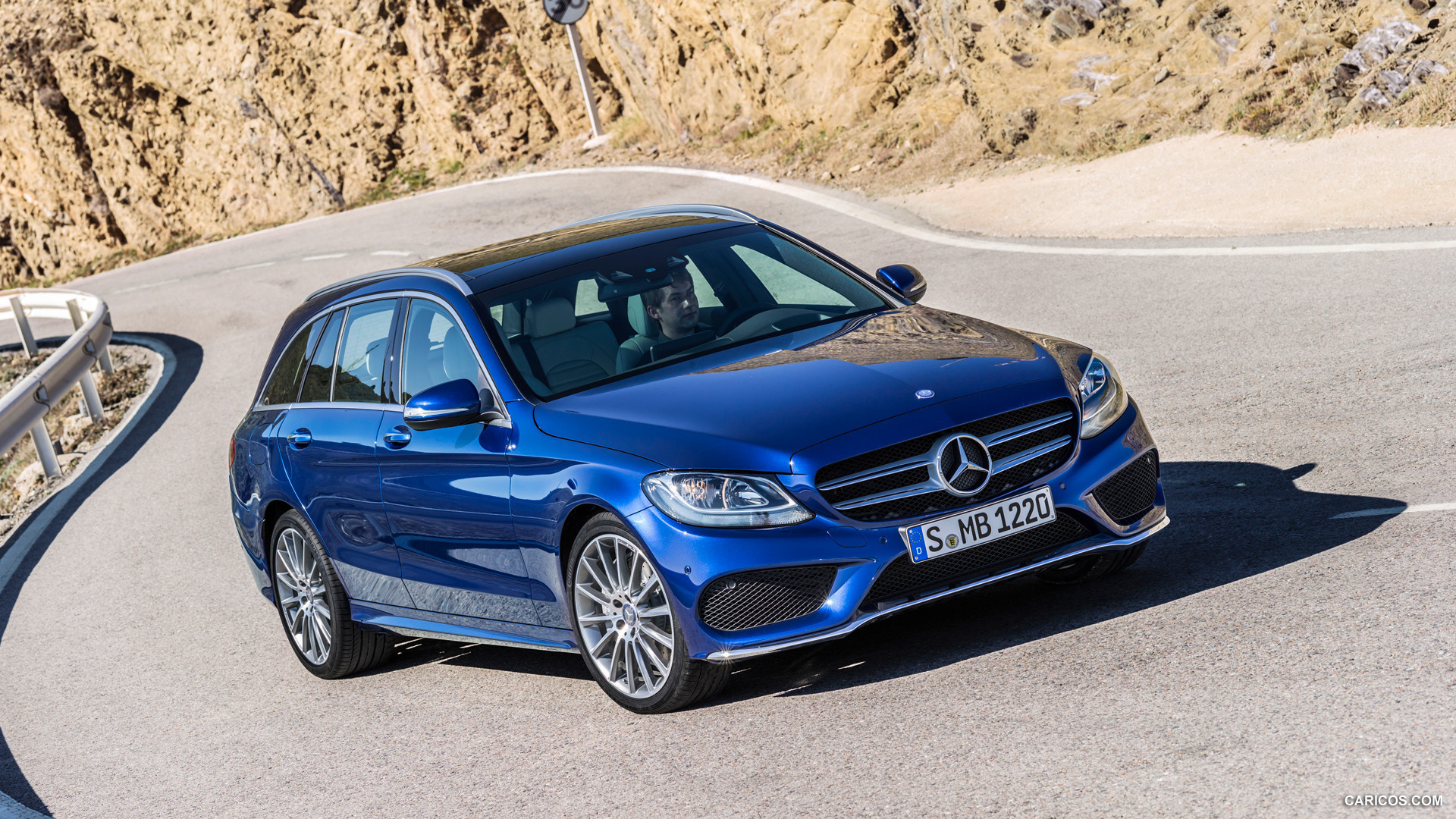 2015 Mercedes-Benz C-Class Estate C250 BlueTEC 4MATIC (AMG sports package) - Front, #58 of 173