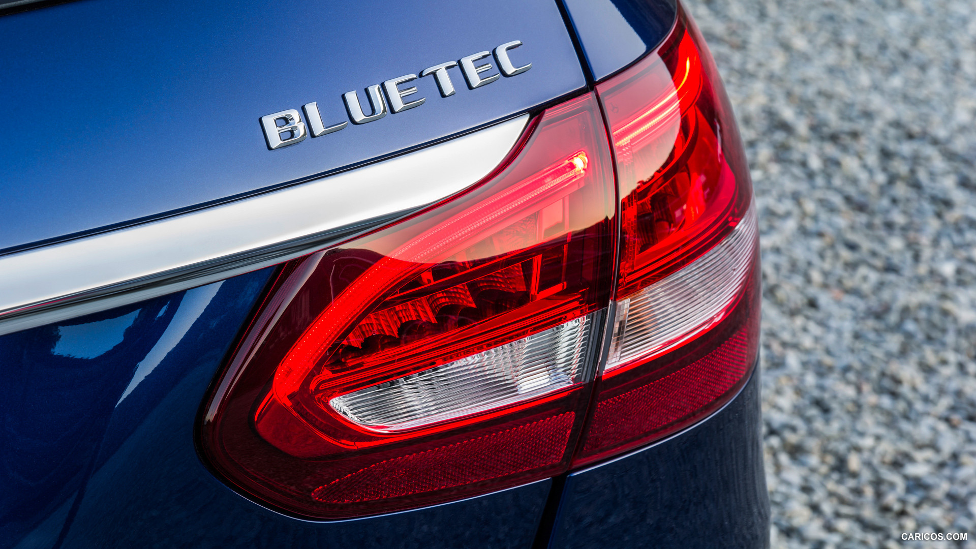 2015 Mercedes-Benz C-Class Estate C250 BlueTEC 4MATIC (AMG sports package) - Tail Light, #46 of 173
