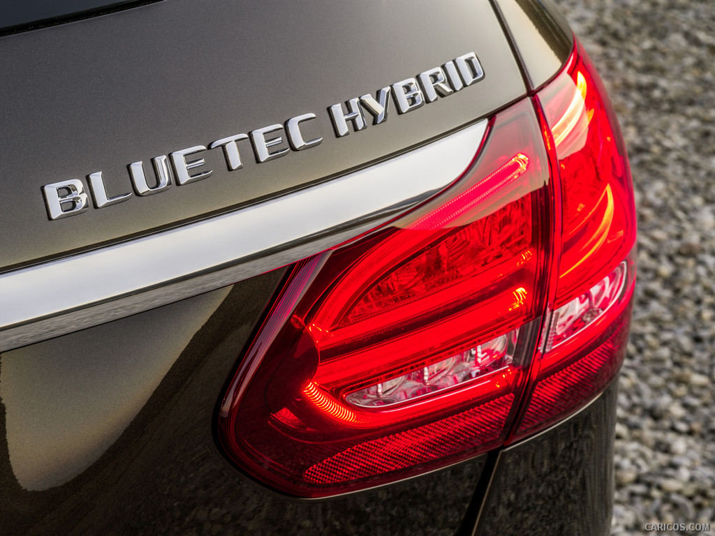 2015 Mercedes-Benz C-Class Estate C300 BlueTEC HYBRID (EXCLUSIV Luxury package) - Tail Light