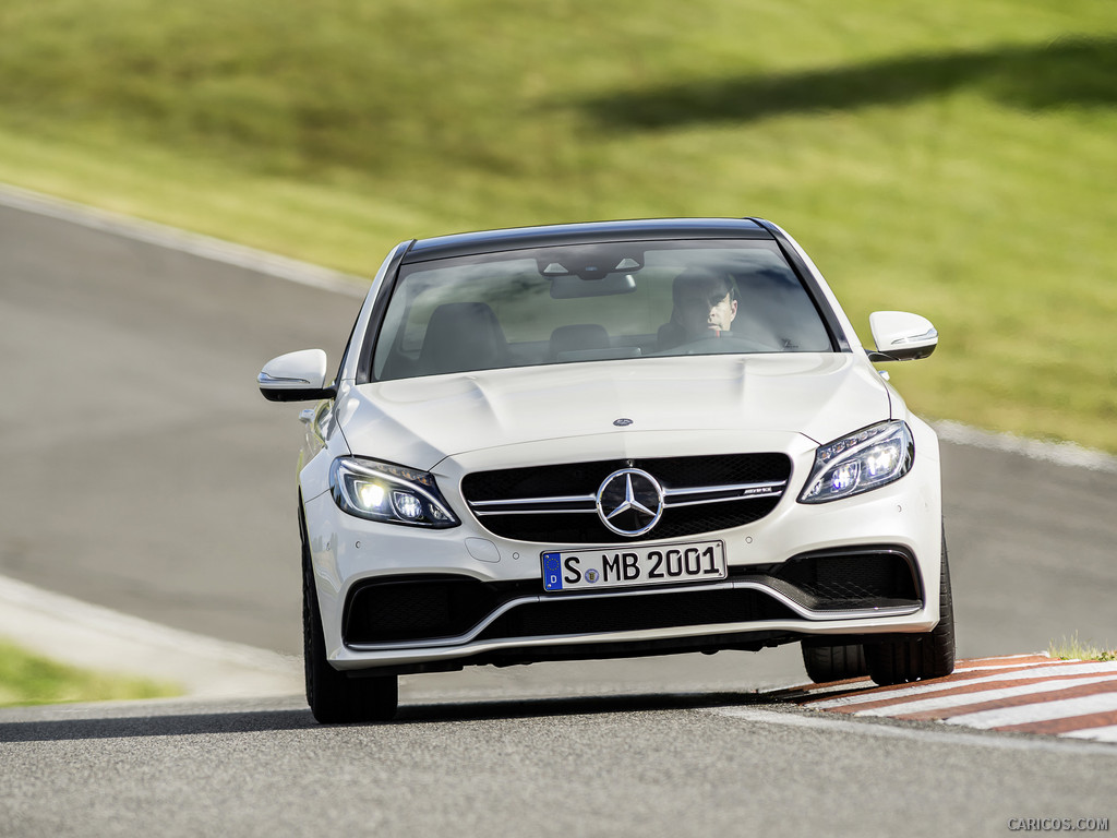 2015 Mercedes-Benz C63 AMG (Designo Diamond White Bright) - Front