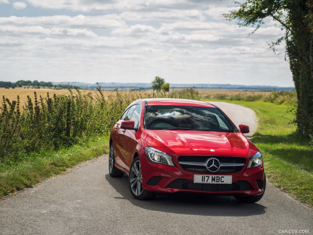 2015 Mercedes-Benz CLA 200 CDI Shooting Brake (UK-Spec) - Front