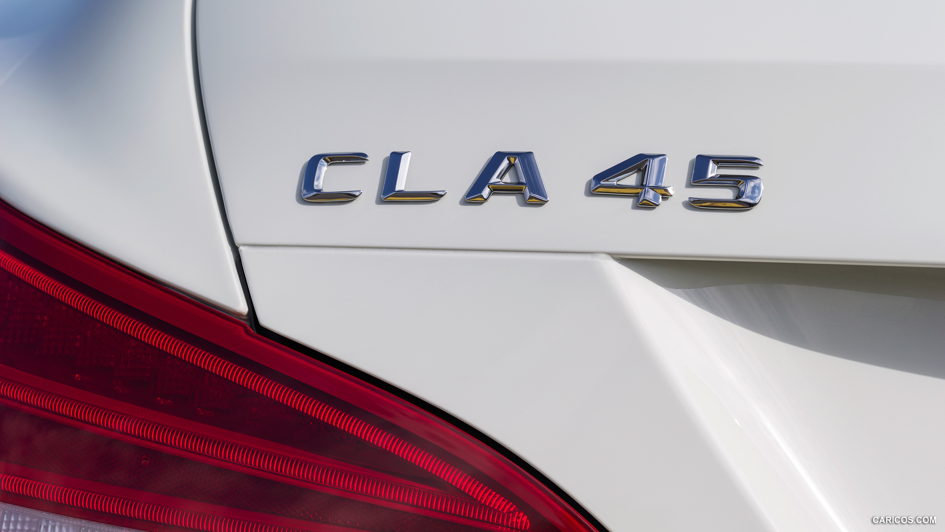 2015 Mercedes-Benz CLA 45 AMG Shooting Brake (Calcite White) - Badge, #13 of 70