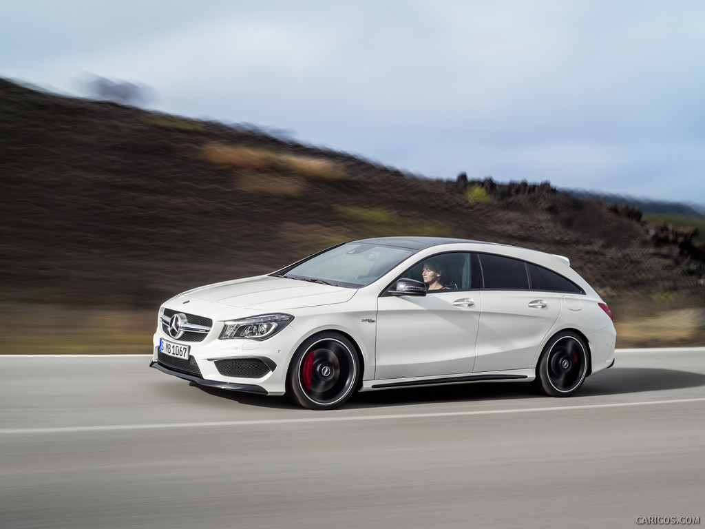 2015 Mercedes-Benz CLA 45 AMG Shooting Brake (Calcite White)  - Front