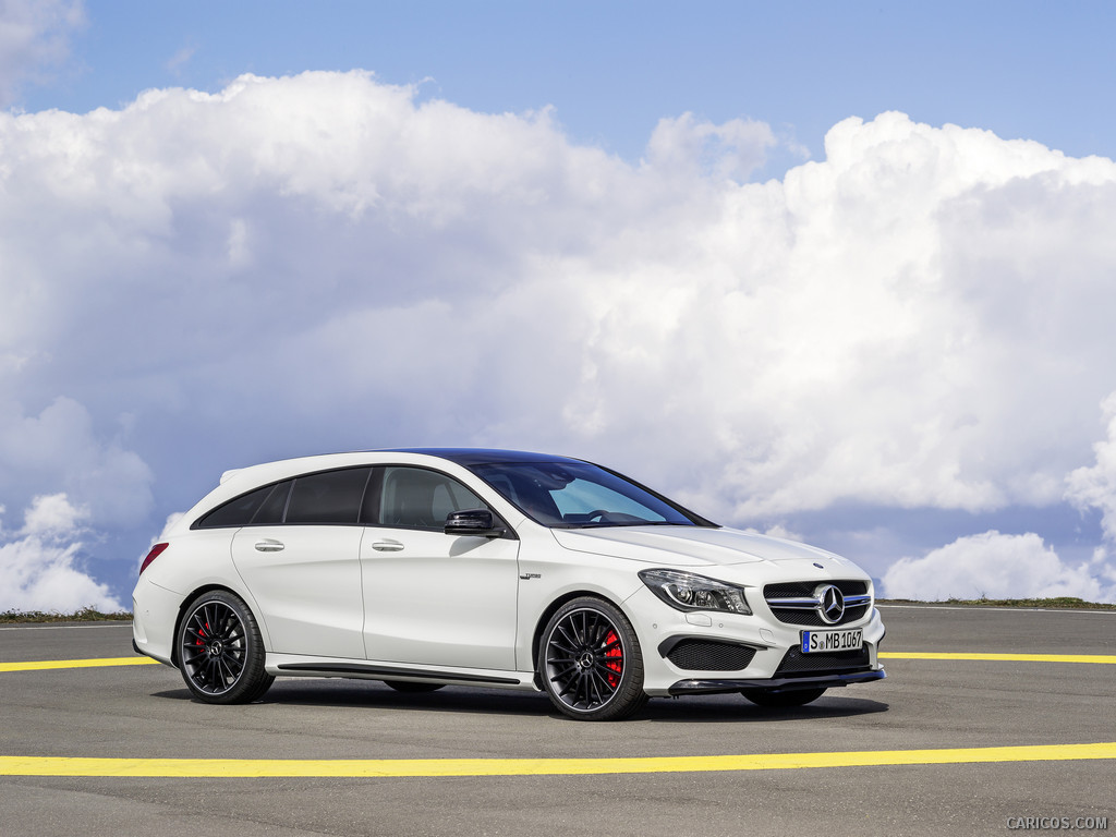 2015 Mercedes-Benz CLA 45 AMG Shooting Brake (Calcite White) - Front