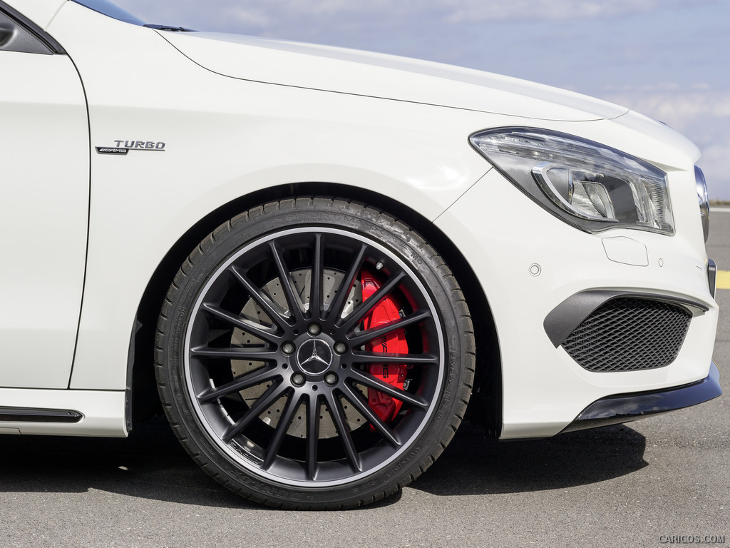 2015 Mercedes-Benz CLA 45 AMG Shooting Brake (Calcite White) - Wheel