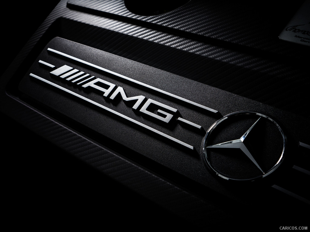 2015 Mercedes-Benz CLA 45 AMG Shooting Brake (UK-Spec)  - Engine