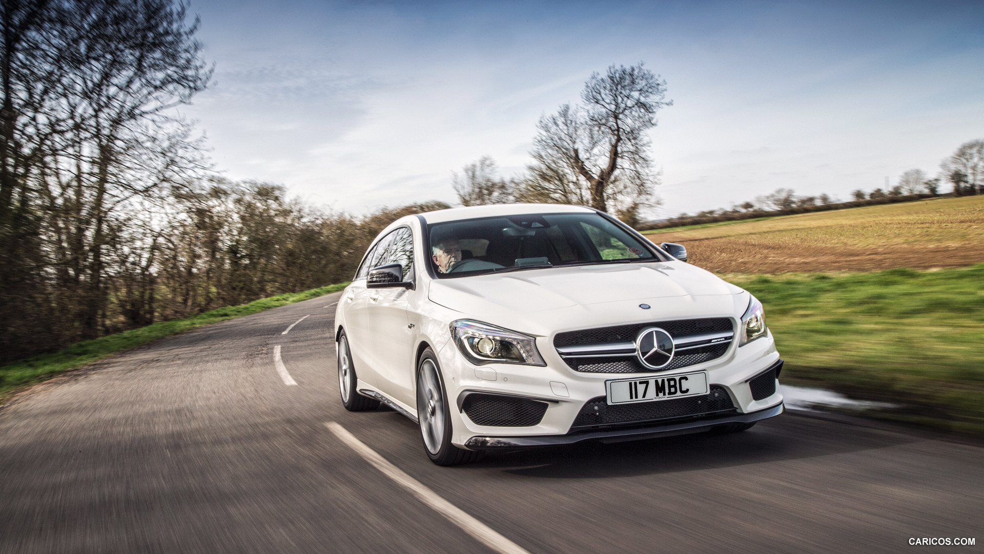 2015 Mercedes-Benz CLA 45 AMG Shooting Brake (UK-Spec) | Caricos