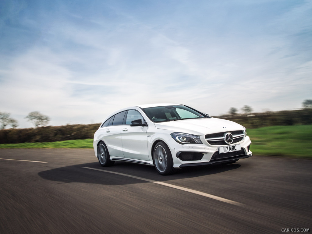 2015 Mercedes-Benz CLA 45 AMG Shooting Brake (UK-Spec)  - Front