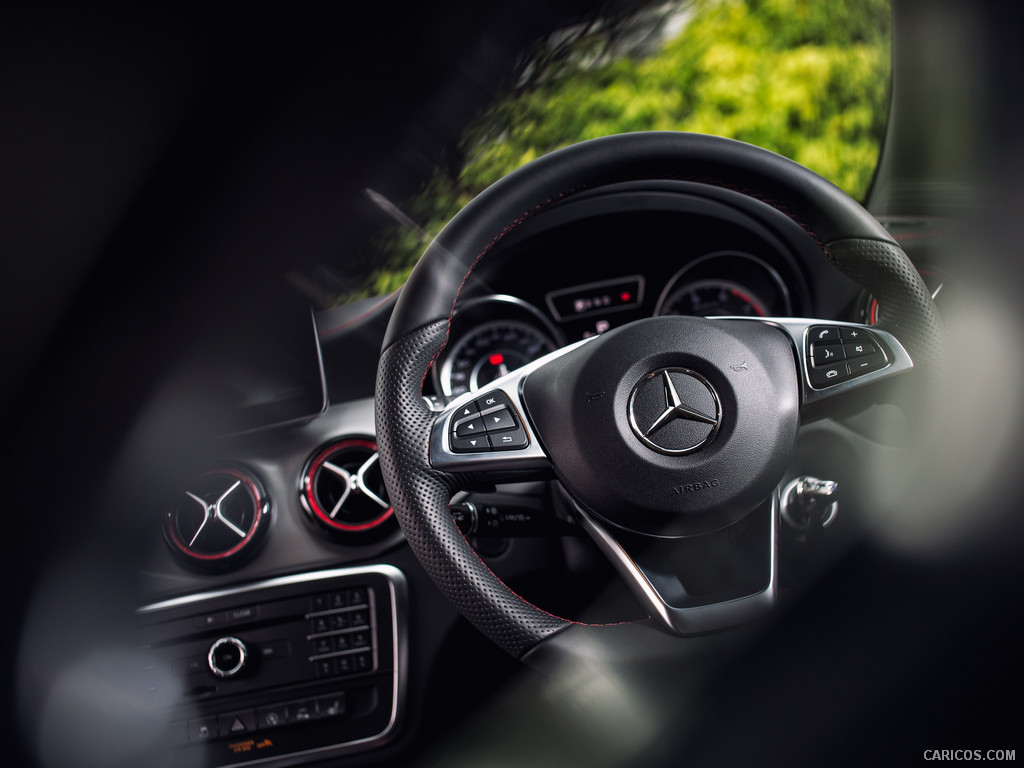 2015 Mercedes-Benz CLA 45 AMG Shooting Brake (UK-Spec)  - Interior Detail