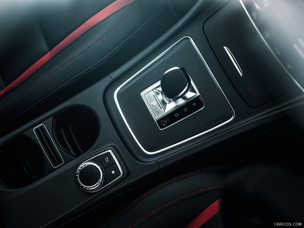 2015 Mercedes-Benz CLA 45 AMG Shooting Brake (UK-Spec)  - Interior Detail