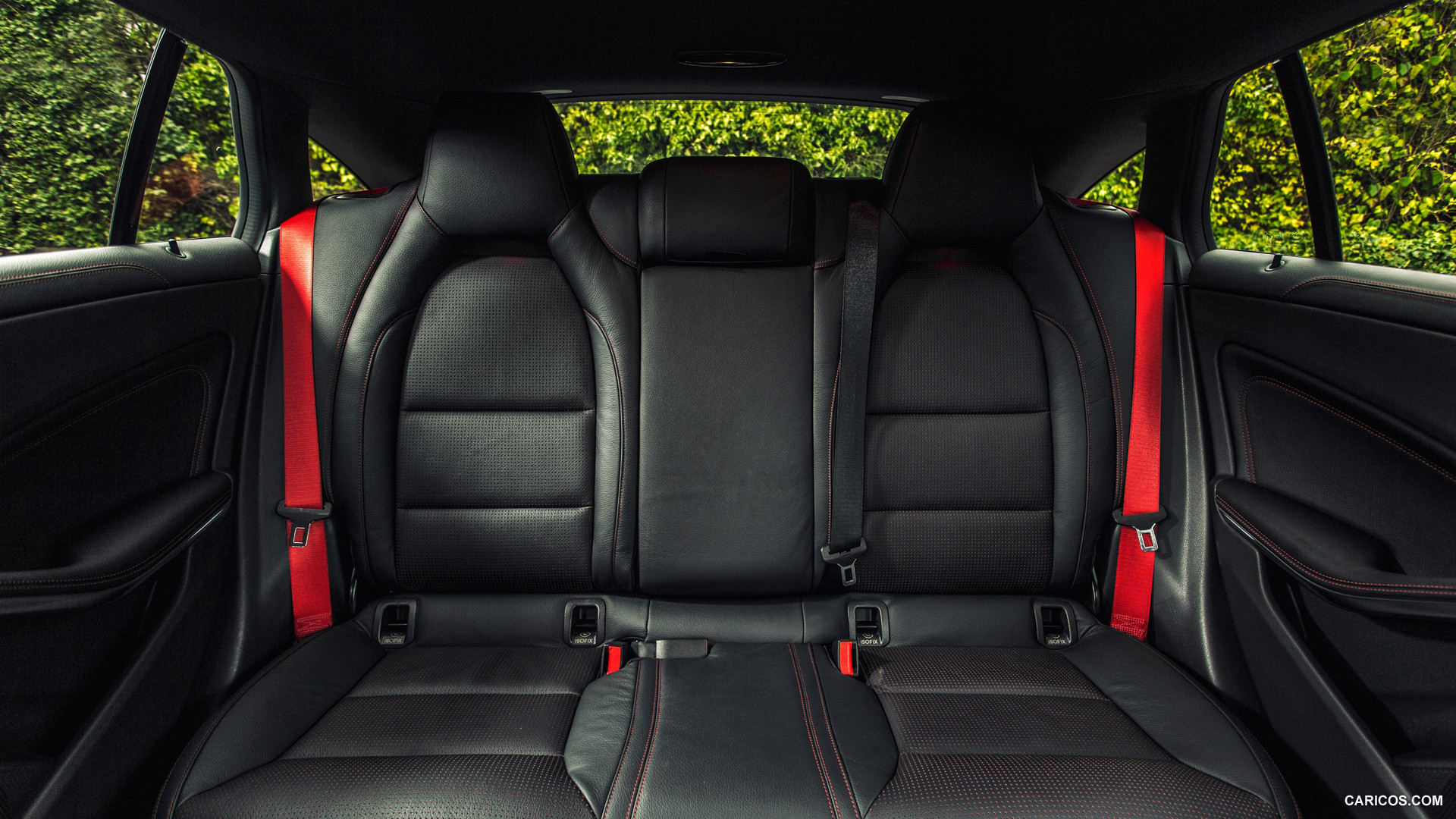 2015 Mercedes-Benz CLA 45 AMG Shooting Brake (UK-Spec) - Interior Rear ...