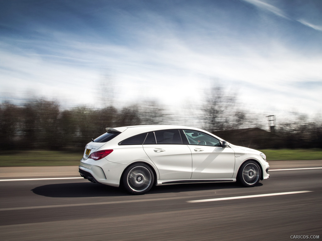 2015 Mercedes-Benz CLA 45 AMG Shooting Brake (UK-Spec)  - Side