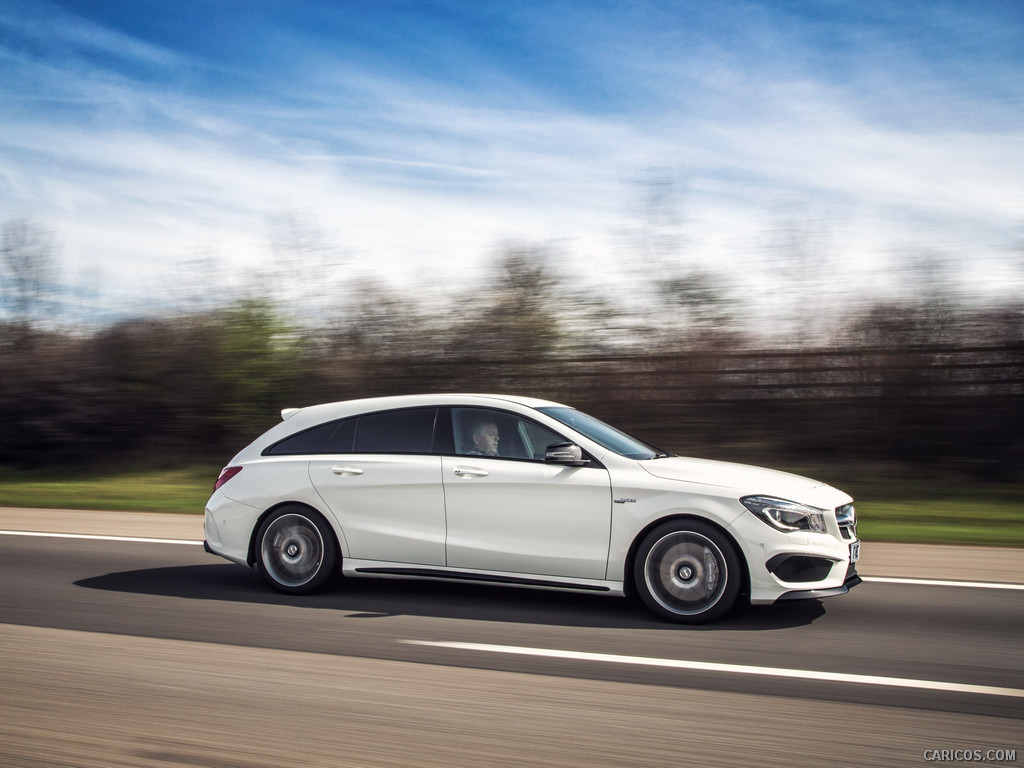 2015 Mercedes-Benz CLA 45 AMG Shooting Brake (UK-Spec)  - Side