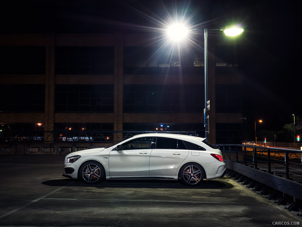 2015 Mercedes-Benz CLA 45 AMG Shooting Brake (UK-Spec)  - Side