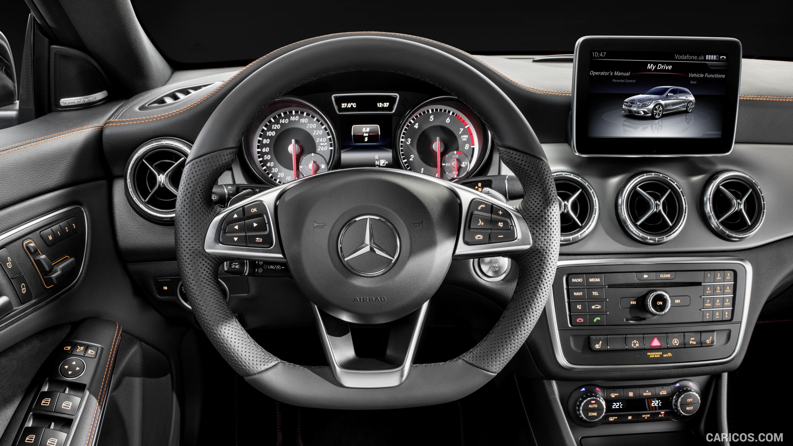 2015 Mercedes-Benz CLA-Class CLA 250 4MATIC Shooting Brake OrangeArt -  Interior