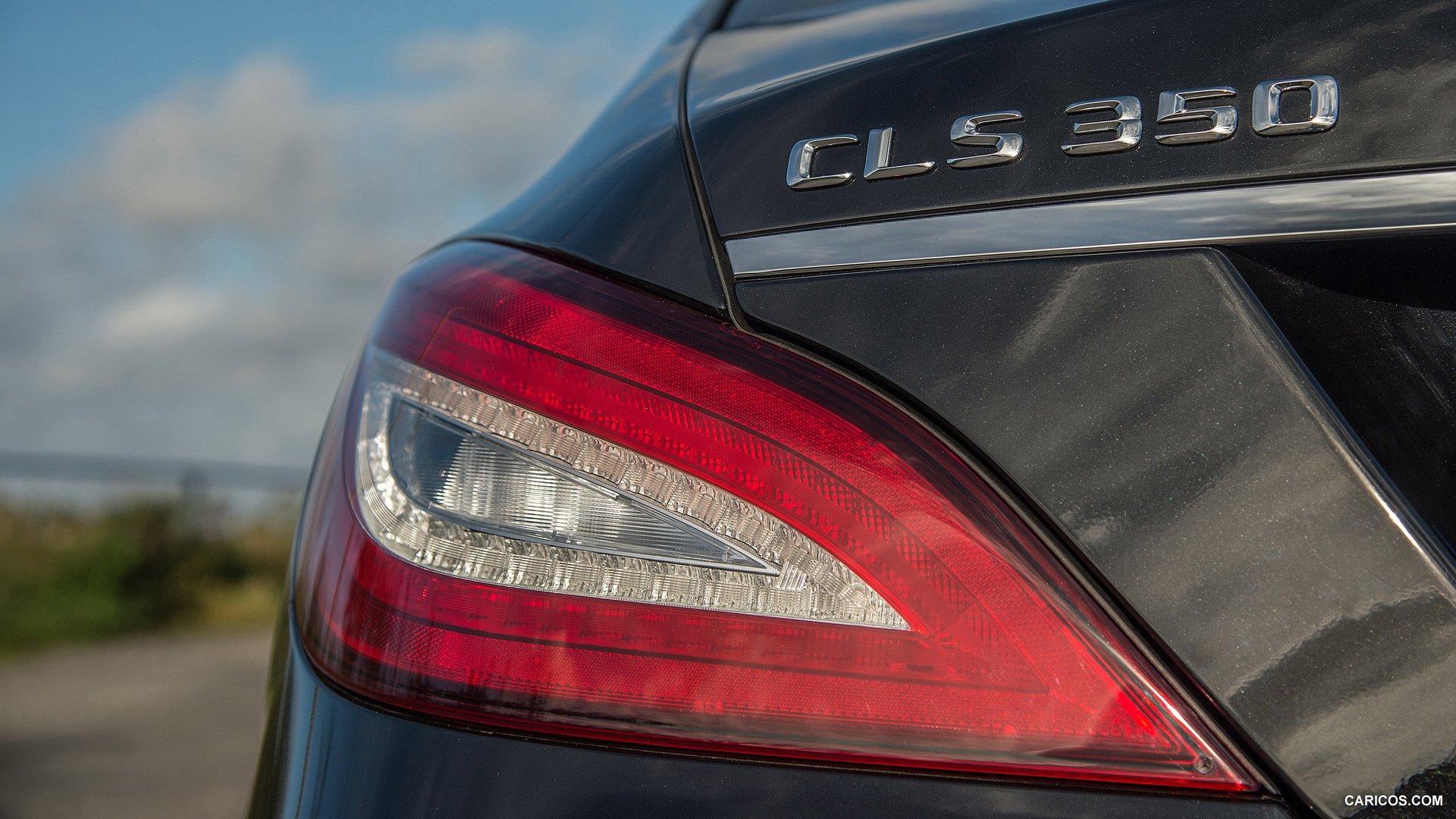 2015 Mercedes-Benz CLS-Class CLS 350 BlueTEC (UK-Spec)  - Tail Light, #70 of 94