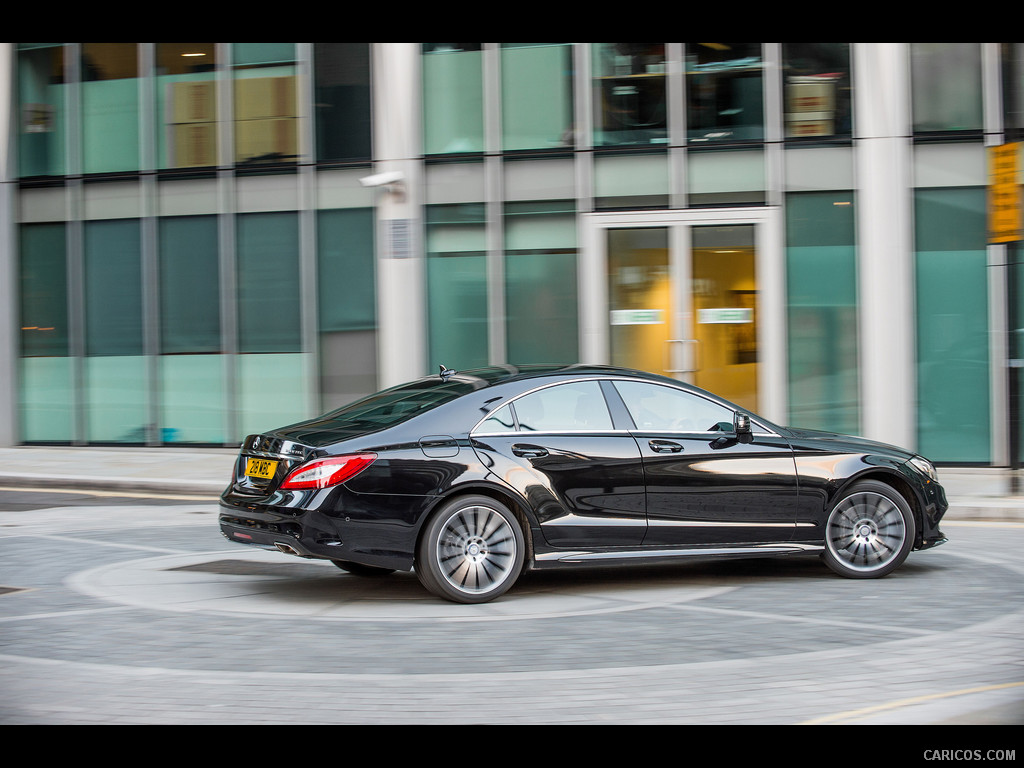 2015 Mercedes-Benz CLS-Class CLS 350 BlueTEC (UK-Spec)  - Side