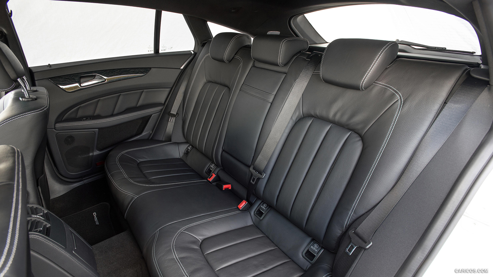 2015 Mercedes-Benz CLS-Class CLS 350 BlueTEC Shooting Brake (UK-Spec)  - Interior Rear Seats, #51 of 87