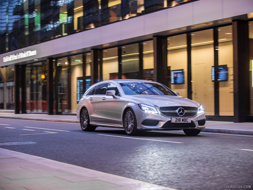 2015 Mercedes-Benz CLS-Class CLS 350 BlueTEC Shooting Brake (UK-Spec)  - Front