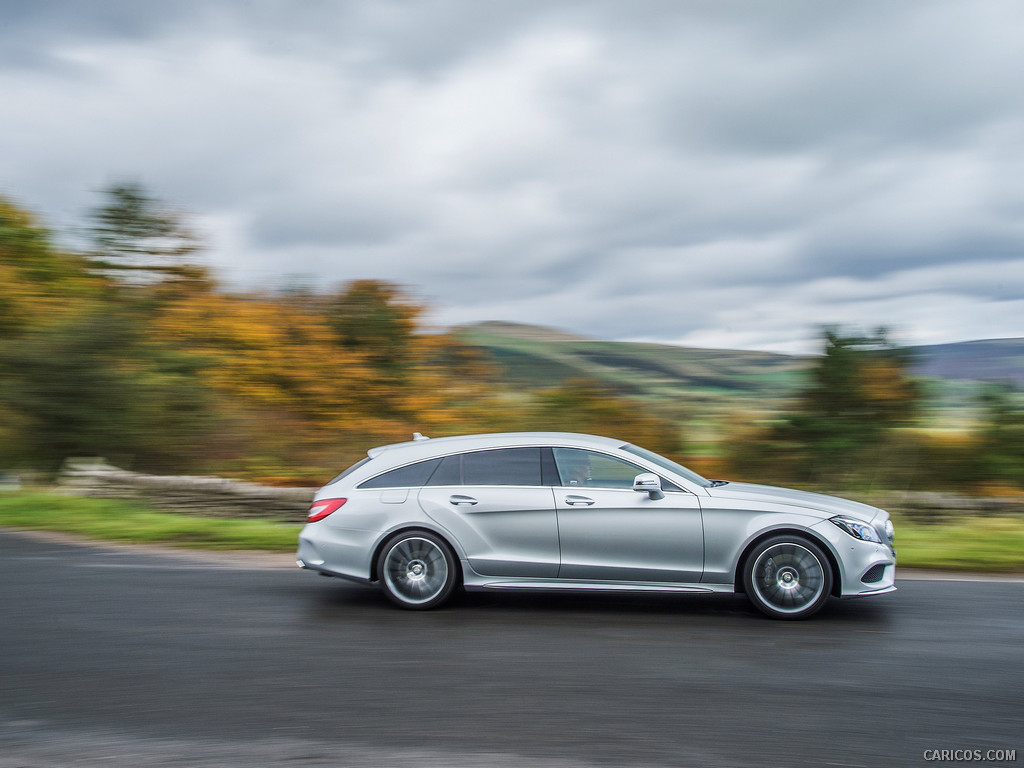 2015 Mercedes-Benz CLS-Class CLS 350 BlueTEC Shooting Brake (UK-Spec)  - Side