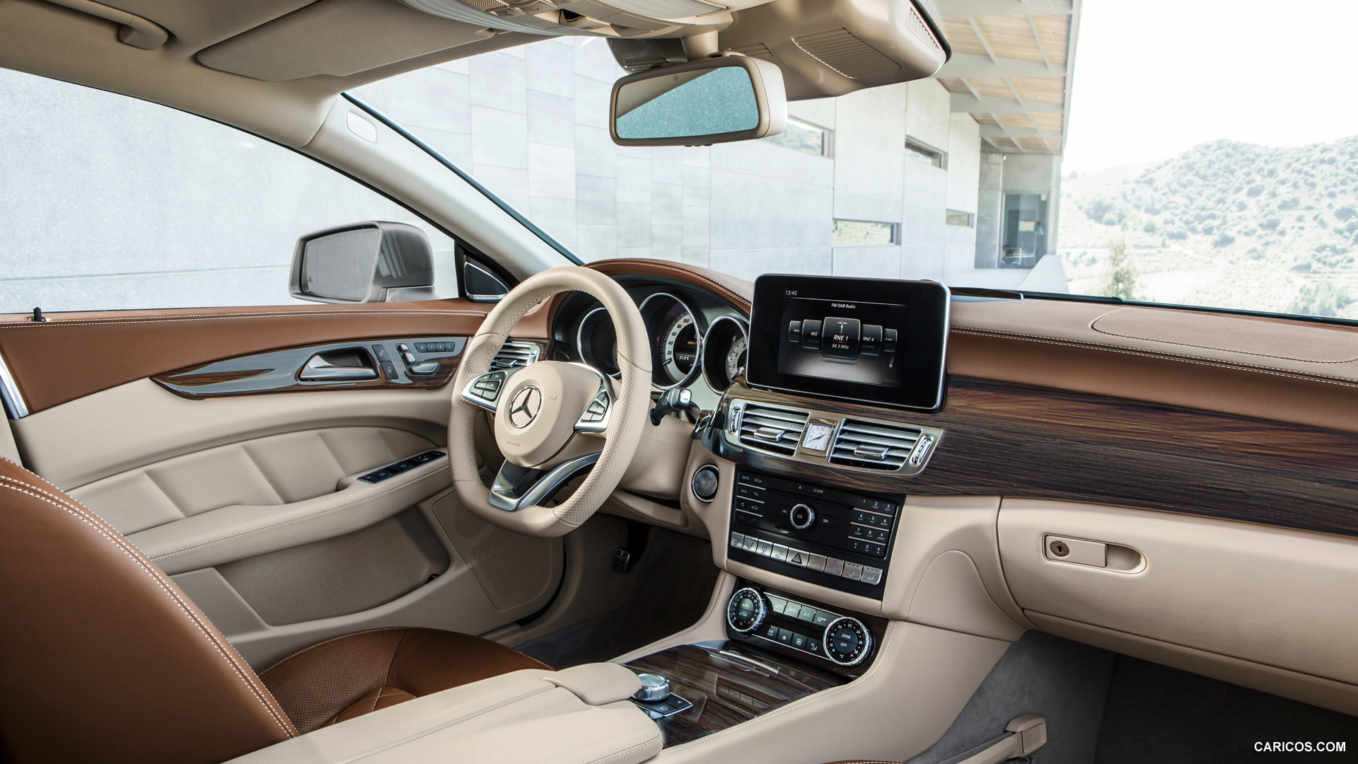 2015 Mercedes-Benz CLS-Class Shooting Brake  - Interior, #35 of 87