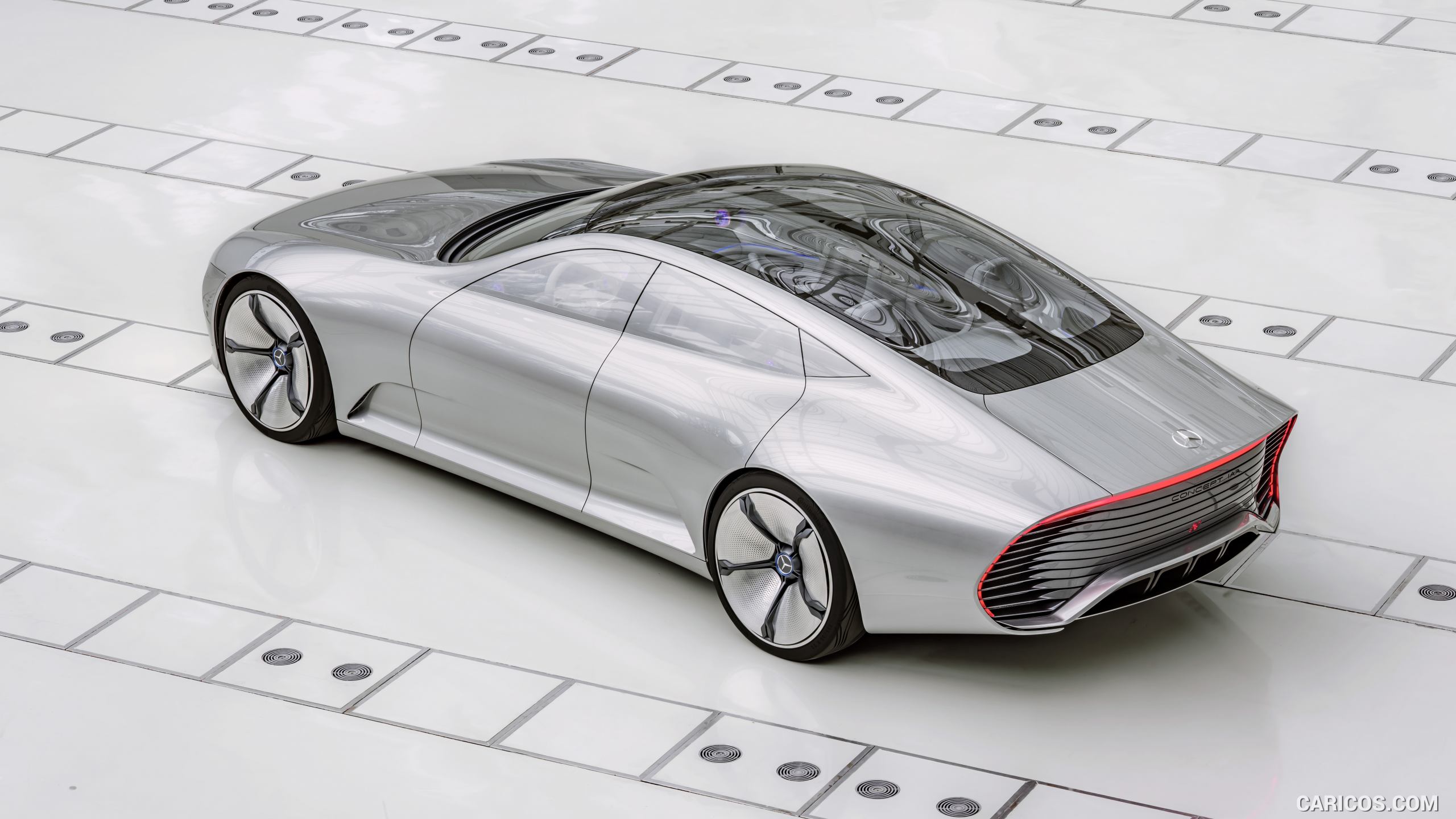 2015 Mercedes-Benz Concept IAA (Intelligent Aerodynamic Automobile)  - Top, #6 of 49