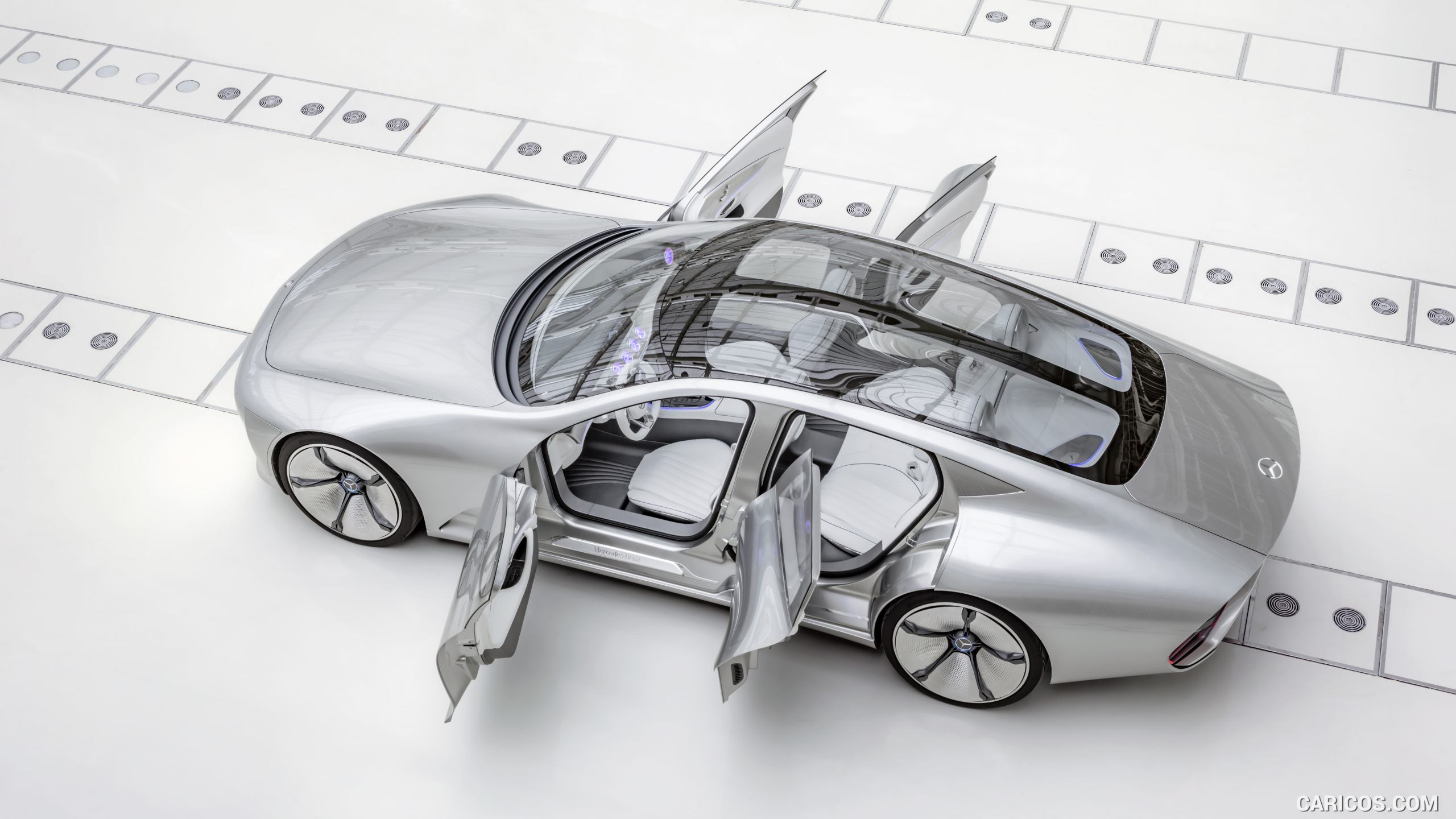 2015 Mercedes-Benz Concept IAA (Intelligent Aerodynamic Automobile)  - Top, #7 of 49