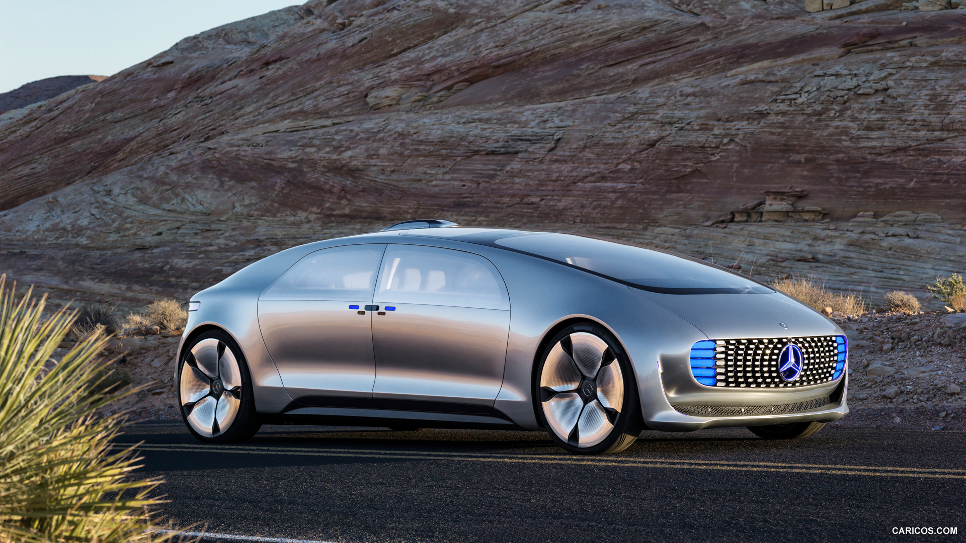 2015 Mercedes-Benz F 015 Luxury in Motion Concept  - Front, #19 of 92