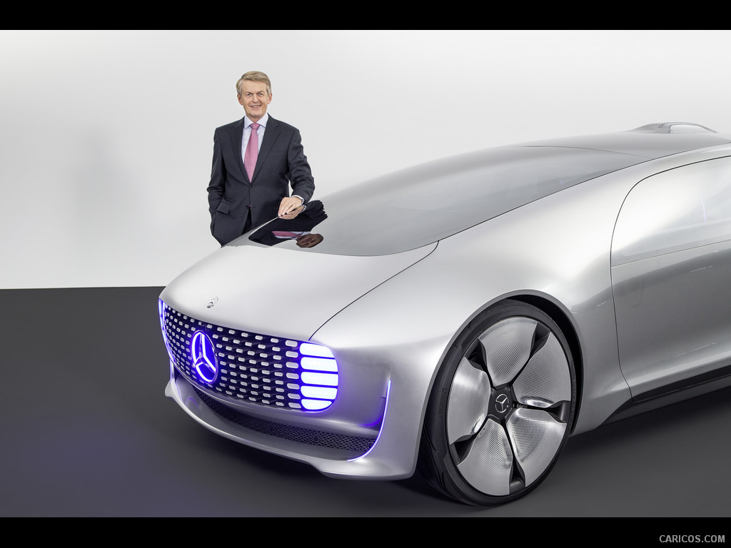 2015 Mercedes-Benz F 015 Luxury in Motion Concept  - Front