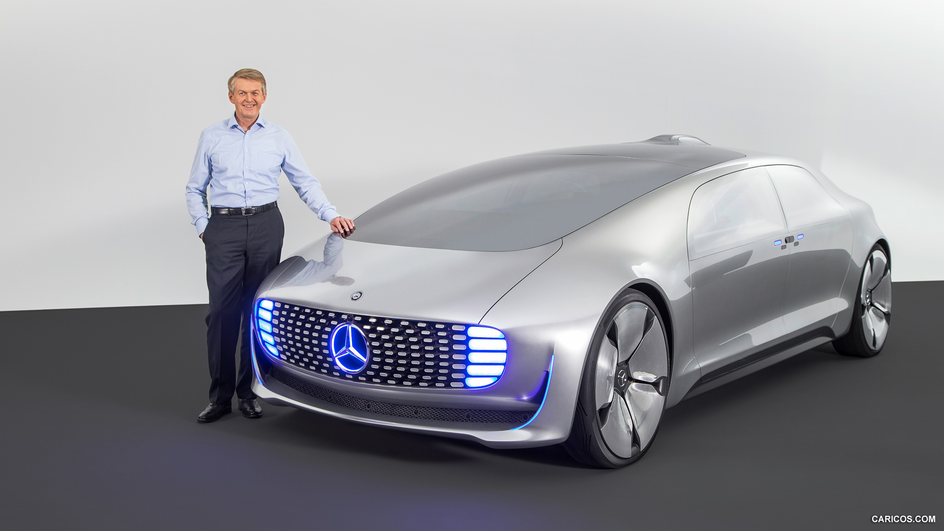 2015 Mercedes-Benz F 015 Luxury in Motion Concept  - Front, #69 of 92
