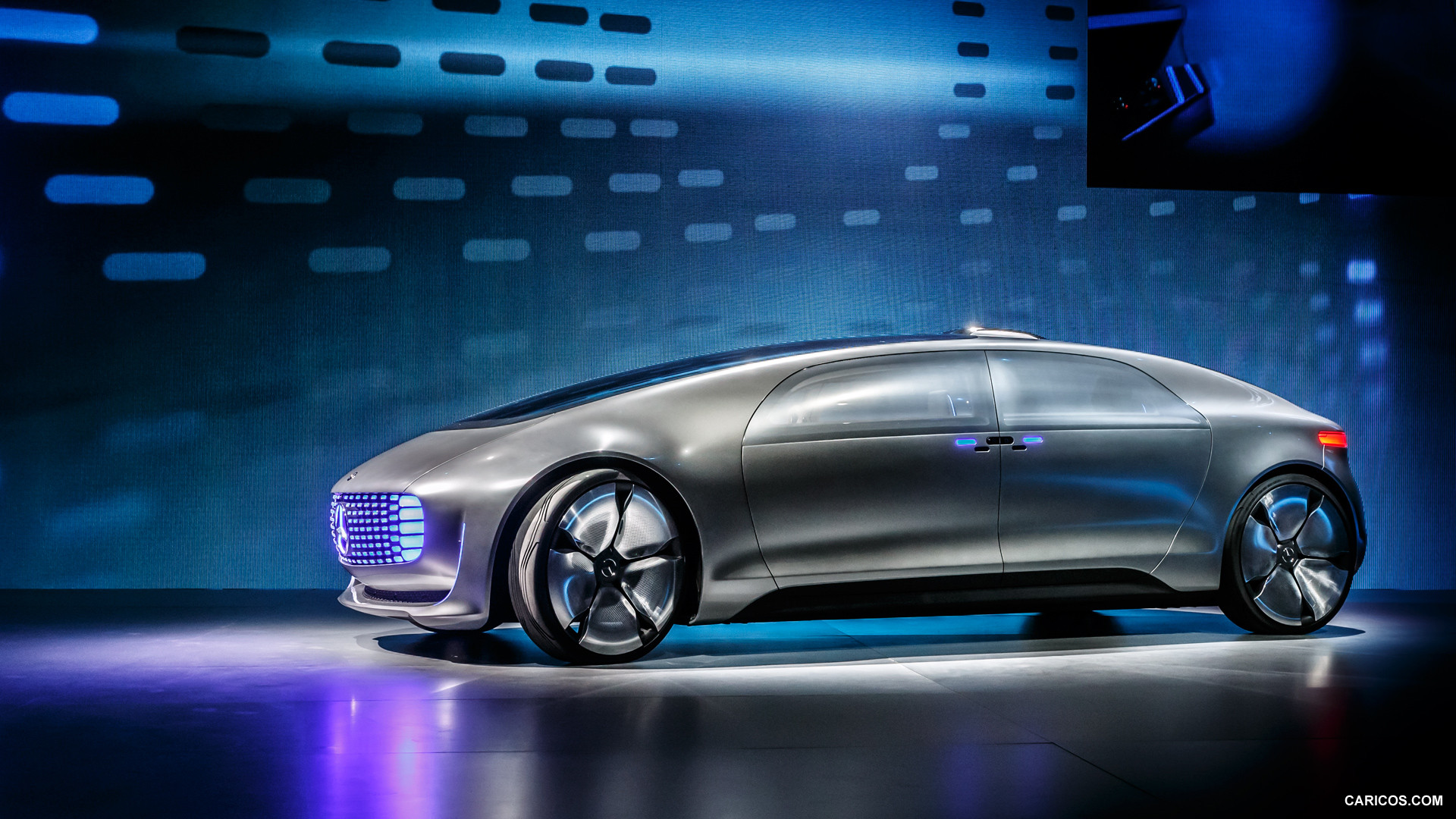 2015 Mercedes-Benz F 015 Luxury in Motion Concept at CES - Side, #85 of 92