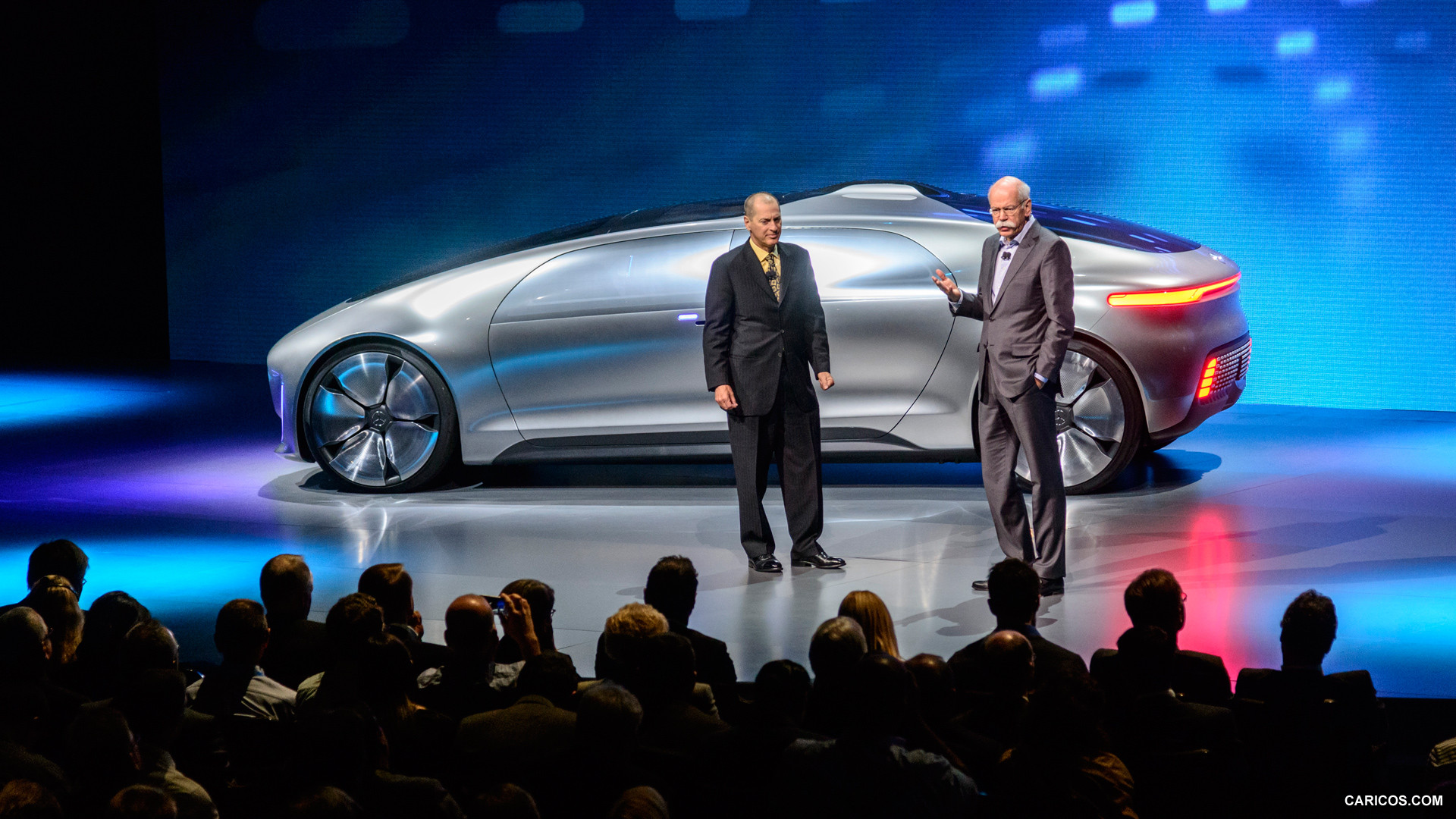 2015 Mercedes-Benz F 015 Luxury in Motion Concept at CES - Side, #88 of 92