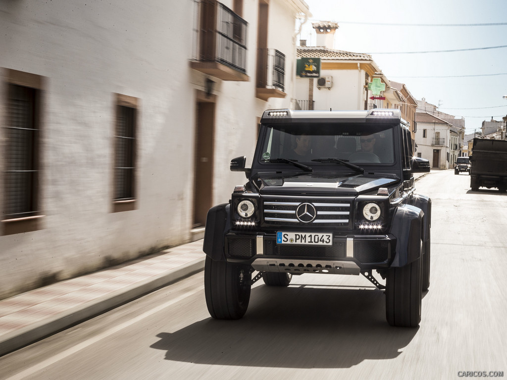 2015 Mercedes-Benz G500 4x4² Concept  - Front