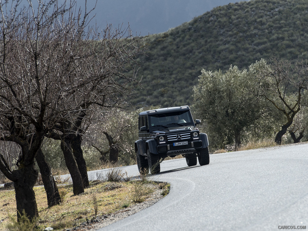 2015 Mercedes-Benz G500 4x4² Concept  - Front