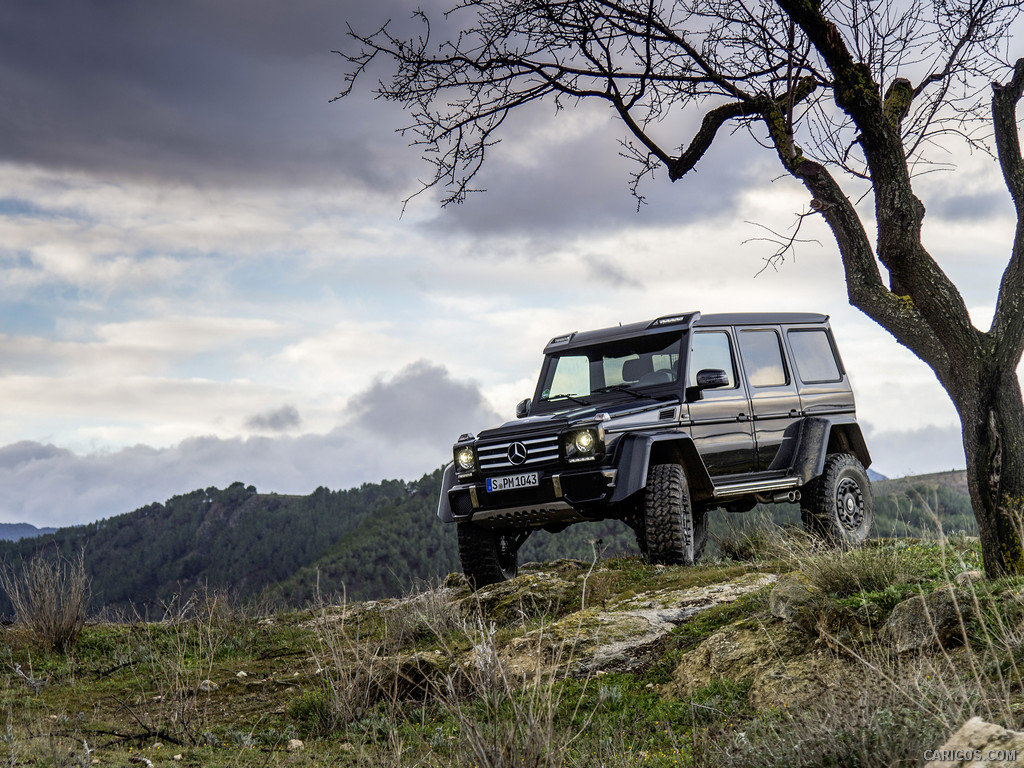 2015 Mercedes-Benz G500 4x4² Concept  - Front