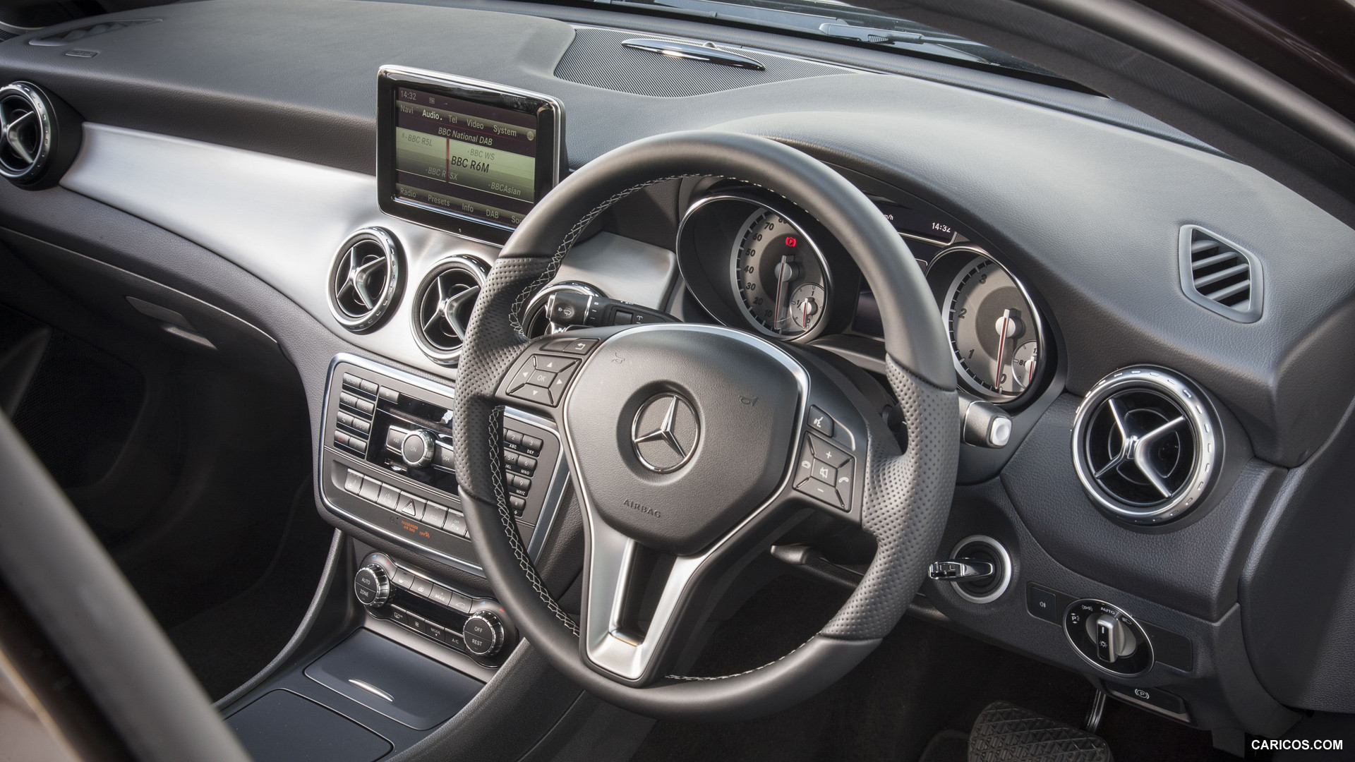 2015 Mercedes-Benz GLA 200 CDI (UK-Version)  - Interior, #199 of 274