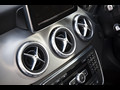 2015 Mercedes-Benz GLA 200 CDI (UK-Version)  - Interior Detail