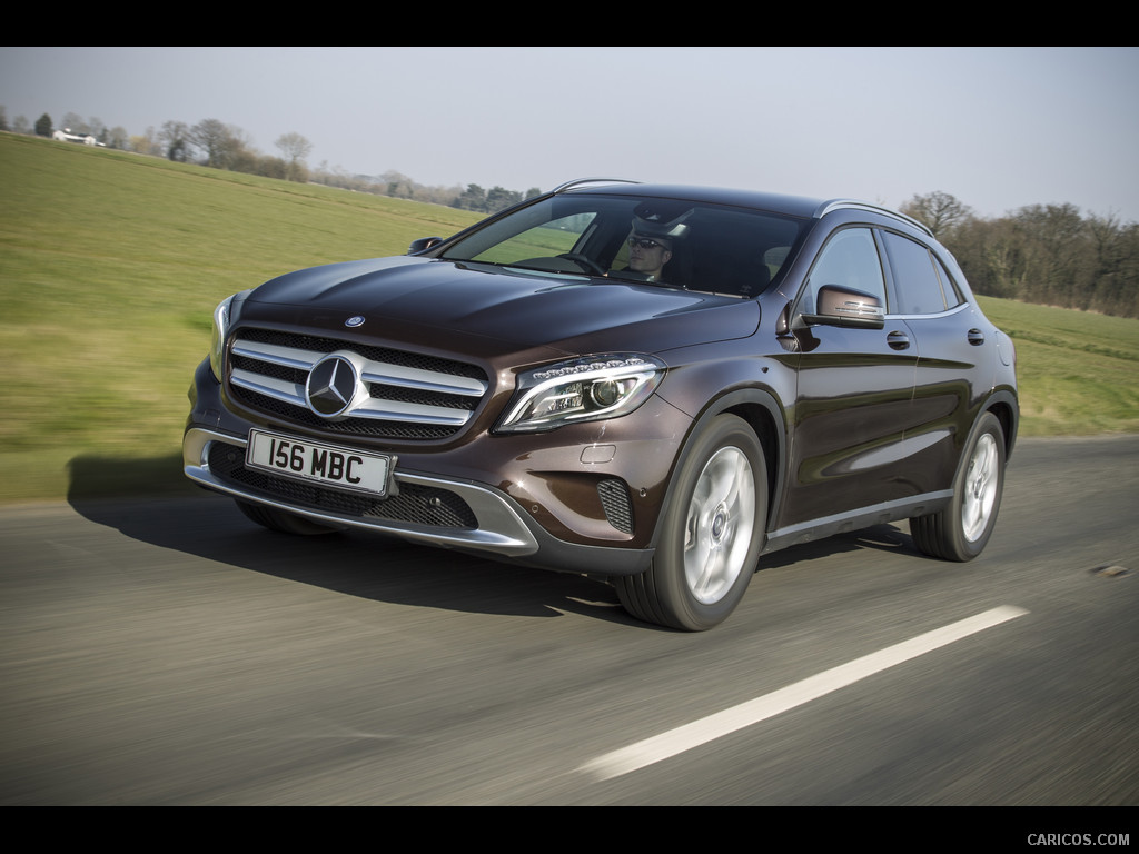 2015 Mercedes-Benz GLA 200 CDI (UK-Version)  - Front