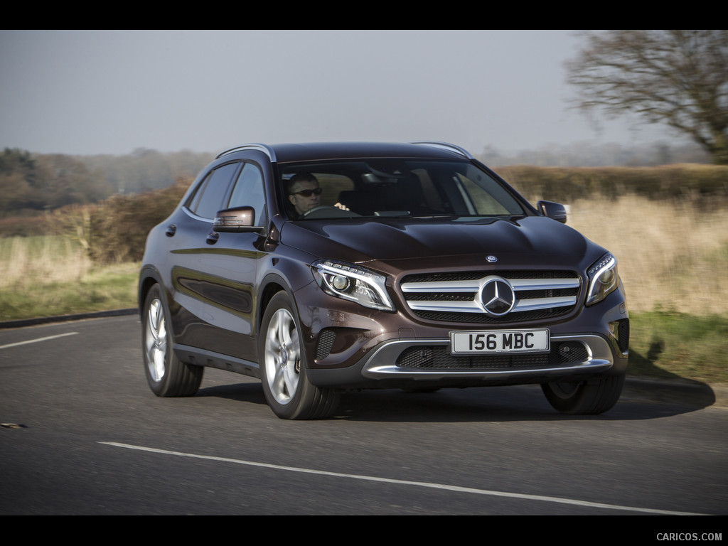 2015 Mercedes-Benz GLA 200 CDI (UK-Version)  - Front