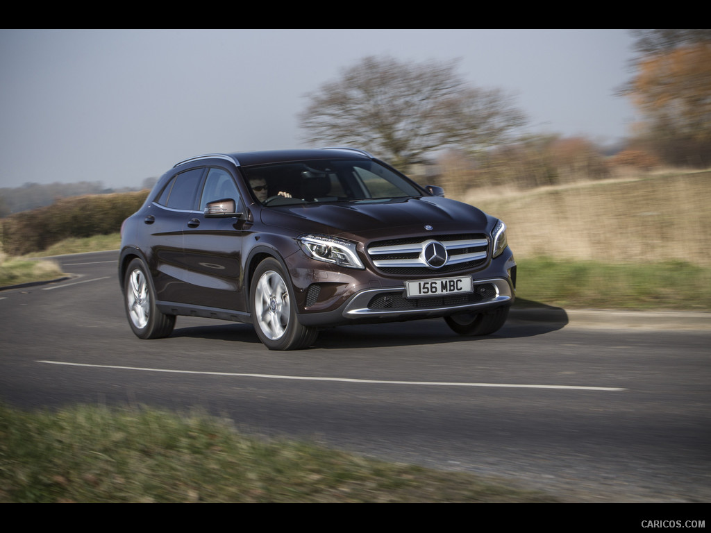 2015 Mercedes-Benz GLA 200 CDI (UK-Version)  - Front