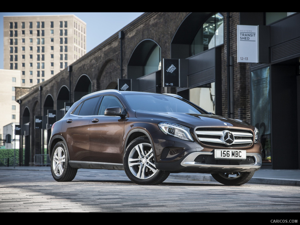 2015 Mercedes-Benz GLA 200 CDI (UK-Version)  - Front