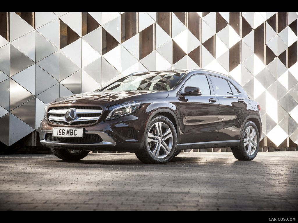 2015 Mercedes-Benz GLA 200 CDI (UK-Version)  - Front