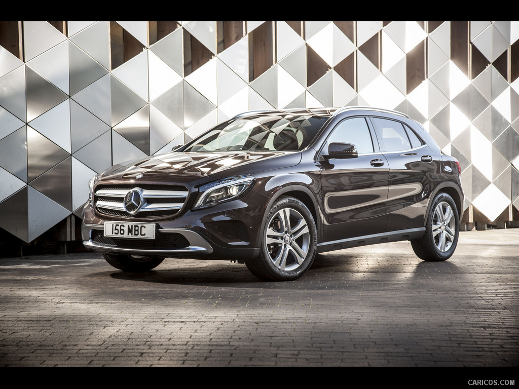 2015 Mercedes-Benz GLA 200 CDI (UK-Version)  - Front